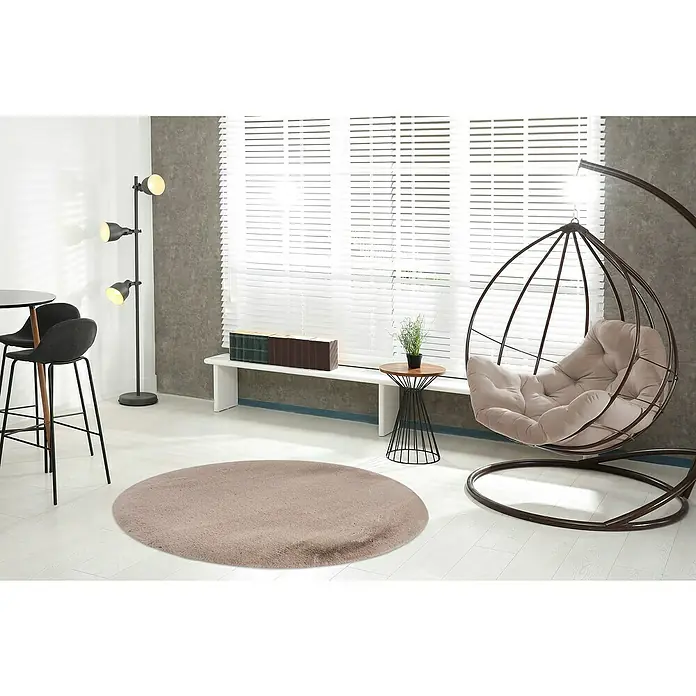 Teppich rund Happy - Taupe, Durchmesser: 120 cm, 100 % Polyester (Flor) - Stimmungsaufnahme