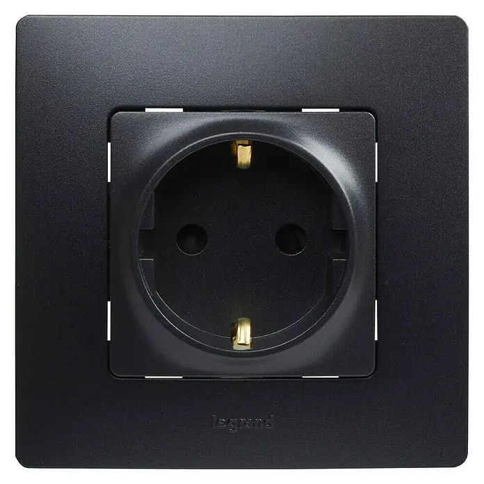Legrand Niloé Monoblock Enchufe - Negro, 2 Polos + Toma Tierra, Plástico, Montaje en la pared - Vista frontal