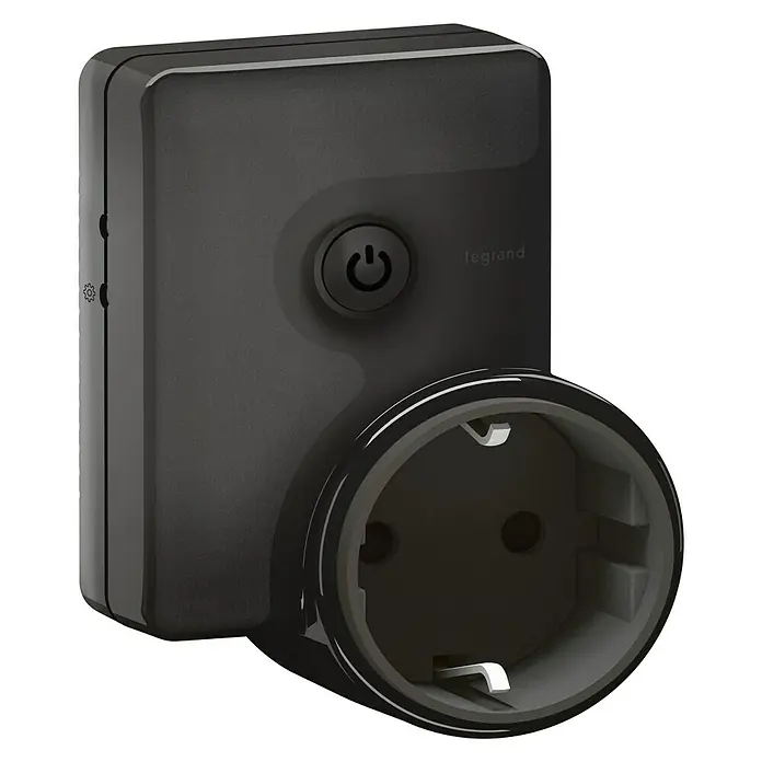 Legrand Valena Next with Netatmo Enchufe - Negro, 2 Polos + Toma Tierra, Montaje en la pared - Vista angular