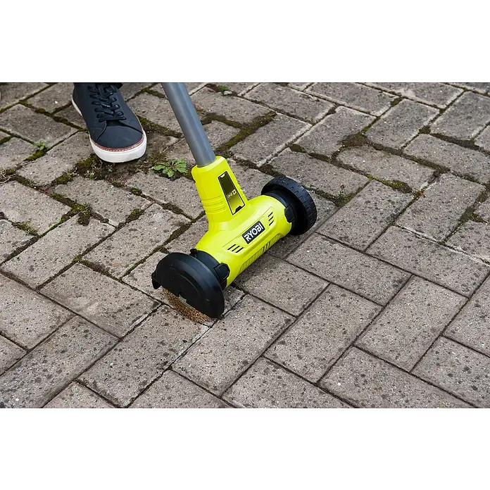 Ryobi ONE+ Akku-Fugenreiniger RY18PCA-0 - 18 V, Li-Ionen, Ohne Akku - Anwendungsbeispiel