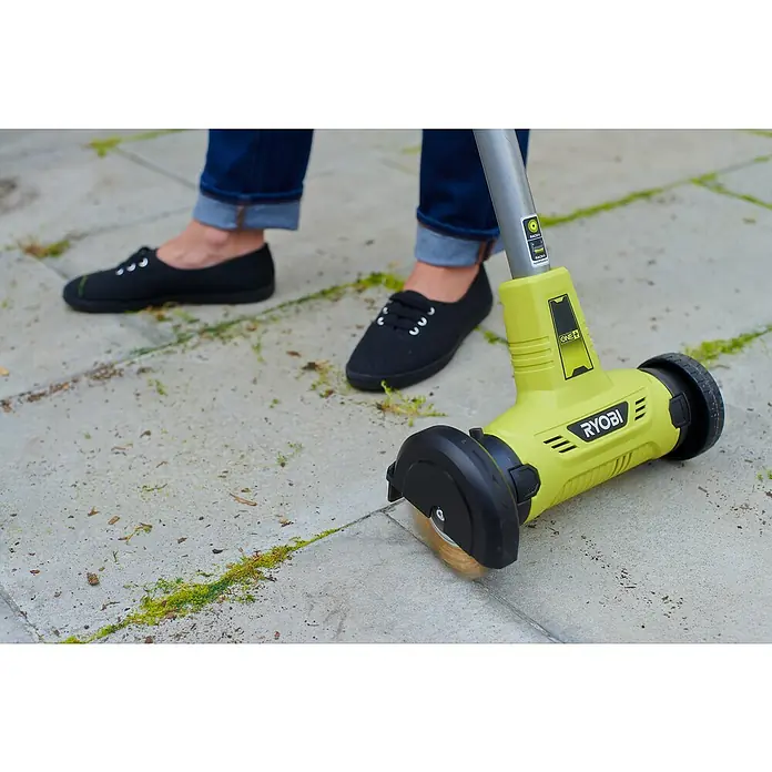 Ryobi ONE+ Akku-Fugenreiniger RY18PCA-0 - 18 V, Li-Ionen, Ohne Akku - Anwendungsbeispiel
