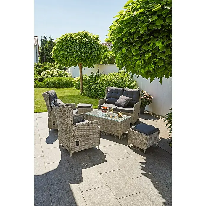 Sunfun Pauline Sillón de jardín - An x Pr x Al: 64 x 81 x 101 cm, Ratán sintético, Gris bambú, Respaldo regulable - Foto ambiente