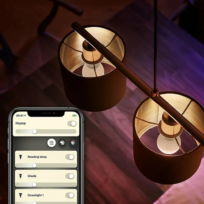 Philips Hue LED-Leuchtmittel Luster - E14, 5,7 W, Warmweiß, Tropfen, 1 Stk. - Stimmungsaufnahme