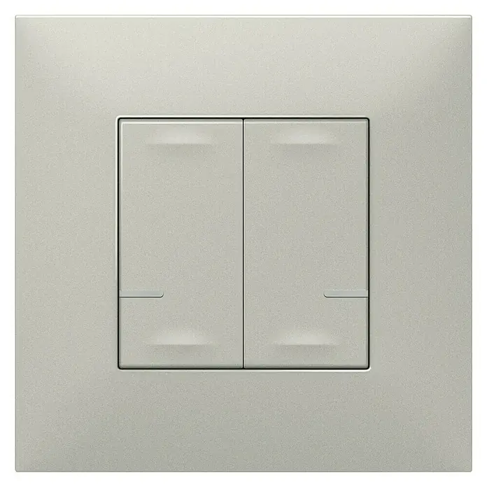 Legrand Valena Next with Netatmo Conmutador inalámbrico - 12 x 83 x 83 mm, Aluminio - Vista frontal