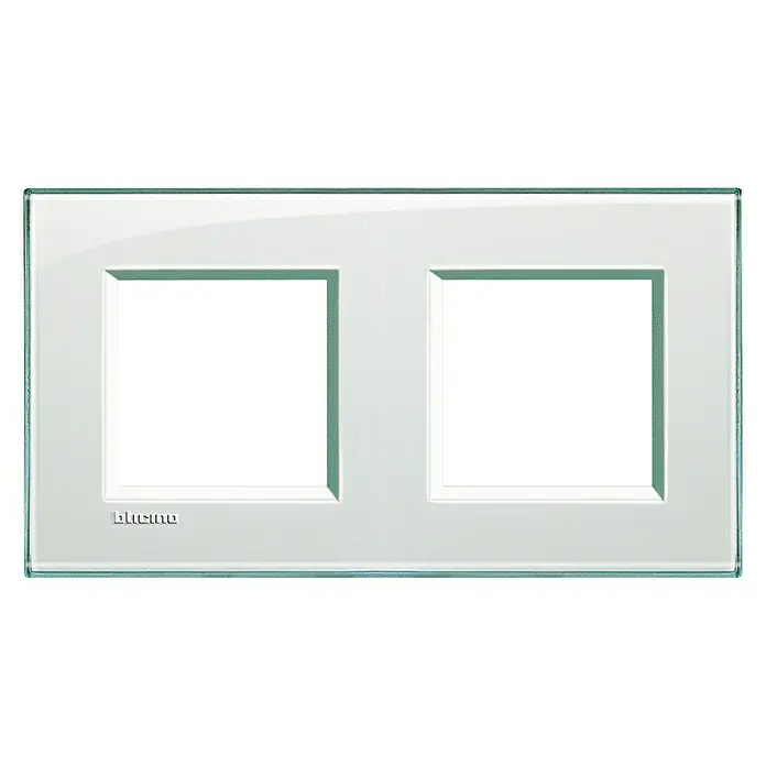 Bticino Living Light Marco - Agua marina, x 2, Plástico, Montaje en la pared - Vista frontal