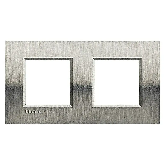 Bticino Living Light Marco - Acero, x 2, Plástico, Montaje en la pared - Vista frontal