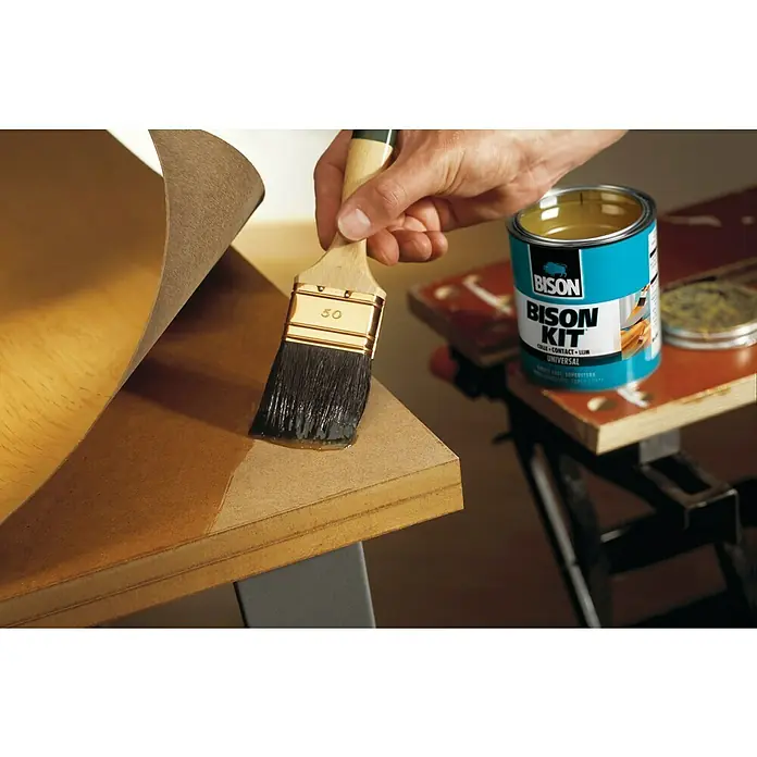 Bison Kit Contactlijm 750 ml -  - Toepassingsvoorbeeld