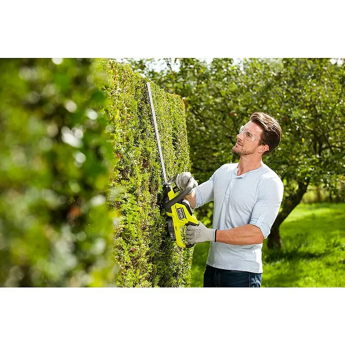 Ryobi ONE+ Akumulatorske škare za živicu - 18 V, Litij-ionska, Bez akumulatora, Duljina reza: 45 cm - Proizvod u upotrebi
