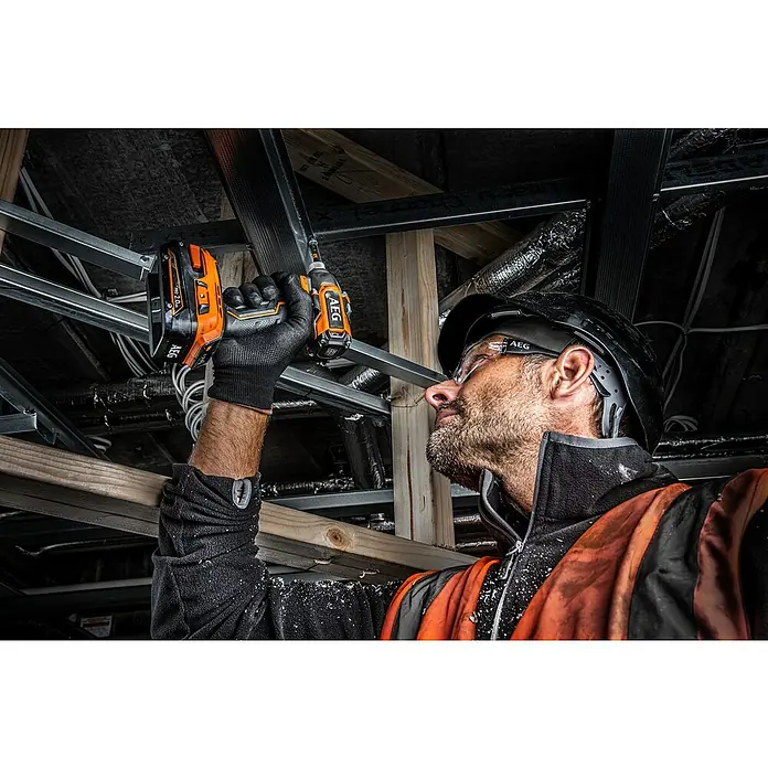 AEG Powertools Akku-Schlagschrauber BSS18SBL-0 - 18 V, Ohne Akku, Leerlaufdrehzahl: 0 U/min - 2.900 U/min - Anwendungsbeispiel