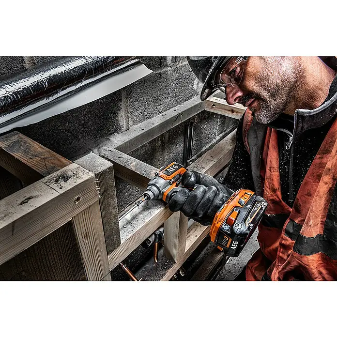 AEG Powertools Akku-Schlagschrauber BSS18SBL-0 - 18 V, Ohne Akku, Leerlaufdrehzahl: 0 U/min - 2.900 U/min - Anwendungsbeispiel