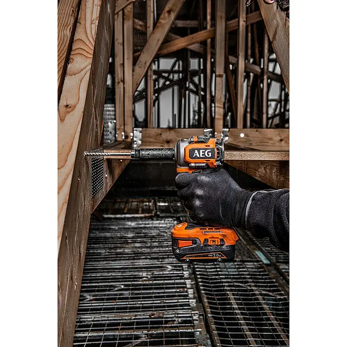 AEG Powertools Akku-Schlagbohrschrauber BSS18S12BL-0 - 18 V, Ohne Akku, Leerlaufdrehzahl: 0 U/min - 3.000 U/min - Anwendungsbeispiel