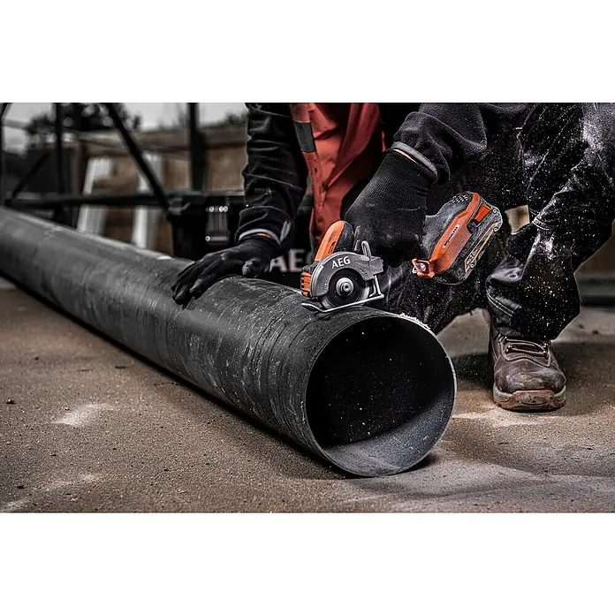 AEG Powertools Akku-Trennschleifer BMMS18SBL-0 - 18 V, Ohne Akku, Max. Leerlaufdrehzahl: 2.000 U/min - Anwendungsbeispiel