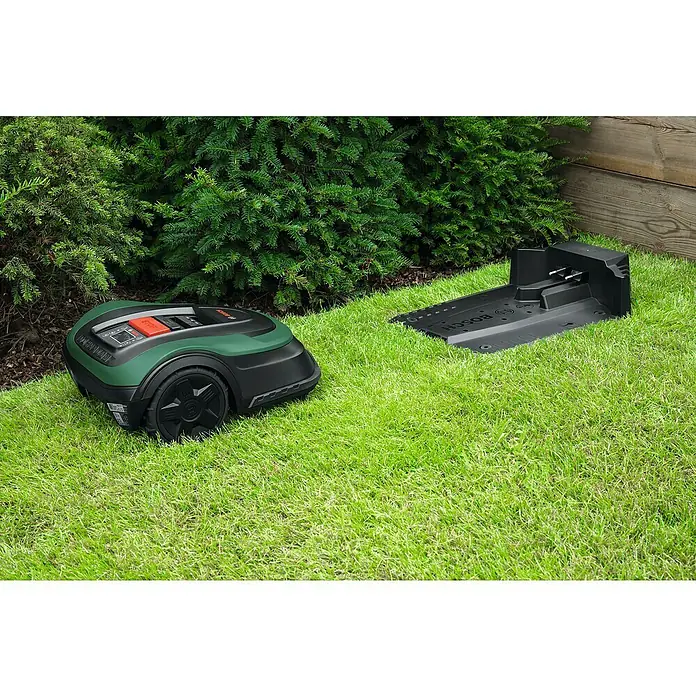 Bosch Robotska kosilica Indego XS 300 - 18 V, Litij-ionska, 2,5 Ah, 1 baterija, Maksimalna preporučena površina: 300 m² - Proizvod u upotrebi