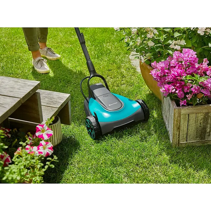 Gardena Akumulatorska kosilica HandyMower Li-18/22 - 18 V, 1 baterija, 2,5 Ah, Širina reza: 22 cm - Proizvod u upotrebi