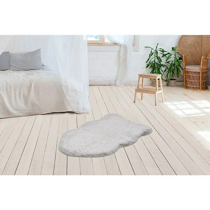 Deko-Kunstfell Happy - Tieroptik, Silber, 90 x 60 cm, 100 % Polyester (Flor) - Stimmungsaufnahme