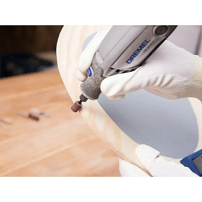 Dremel Multifunktionswerkzeug-Zubehör 681 - 20 -tlg. - Anwendungsbeispiel