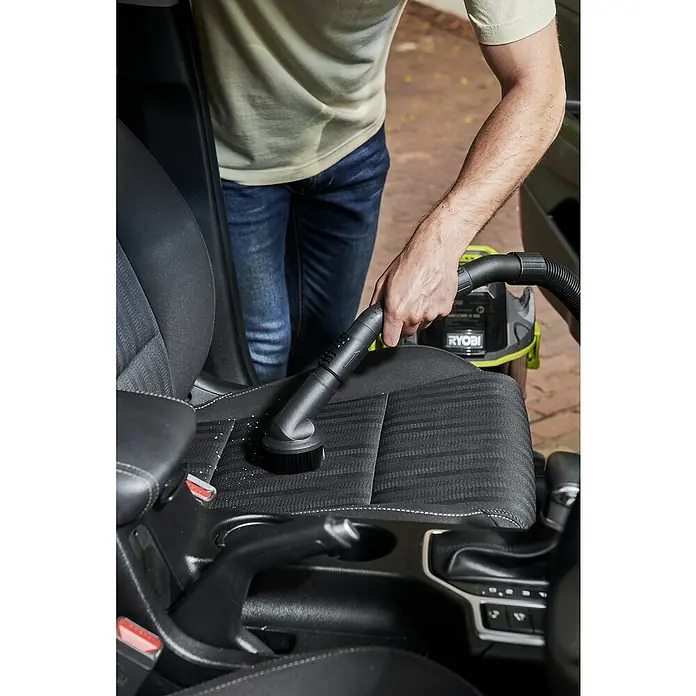 Ryobi ONE+ Akku-Nass-Trockensauger R18WDV-0 - 18 V, Ohne Akku, 18 l - Anwendungsbeispiel
