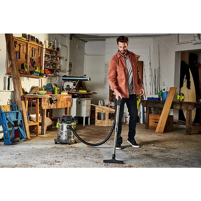 Ryobi ONE+ Akku-Nass-Trockensauger R18WDV-0 - 18 V, Ohne Akku, 18 l - Anwendungsbeispiel