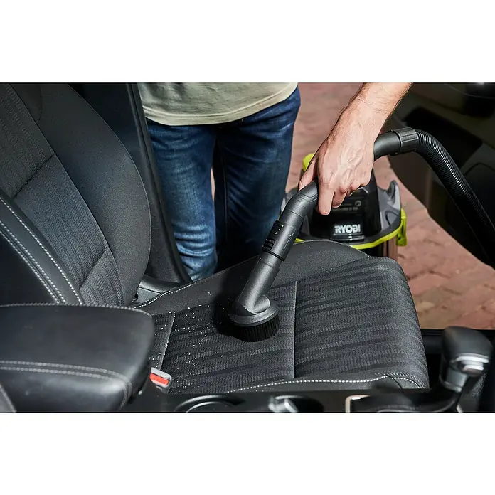 Ryobi ONE+ Aspirador en seco y húmedo de batería R18WDV-0 - 18 V, Sin batería, 18 l - Producto en uso