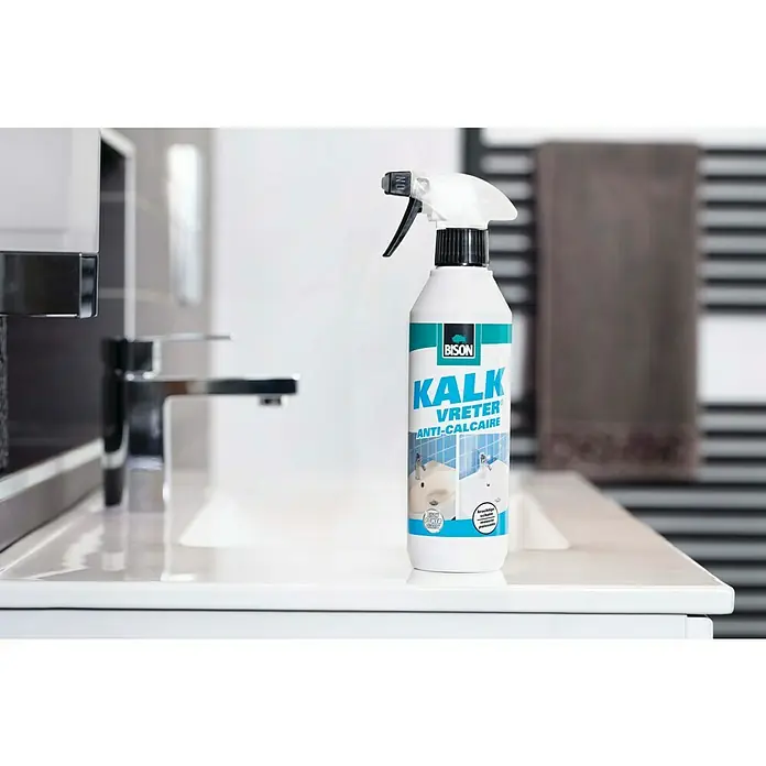 Bison Kalkvreter Ontkalker Spray - 500 ml, Fles met sproeikop - Toepassingsvoorbeeld