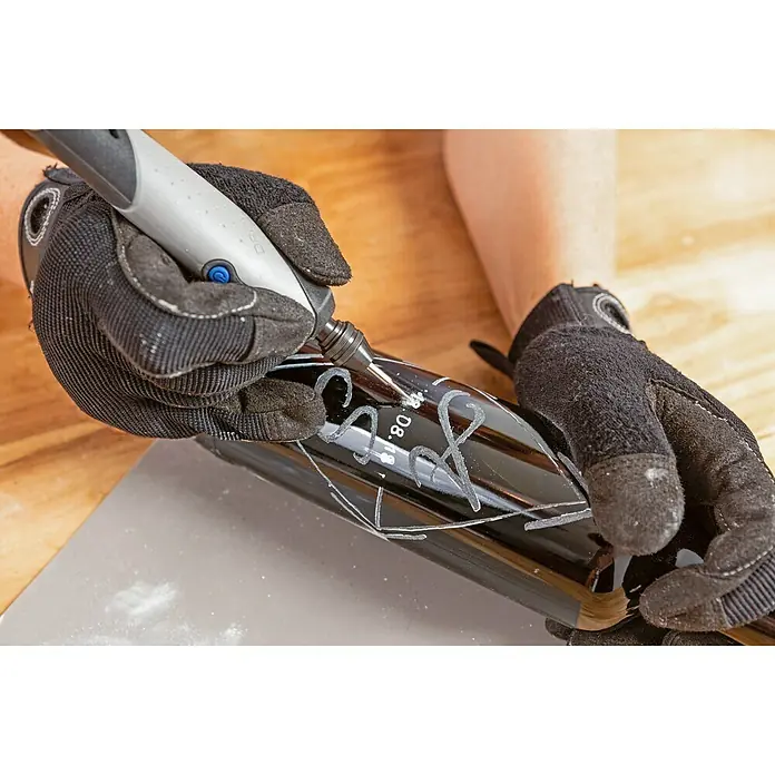 Dremel Glasbearbeitungs-Set 682 - 8 -tlg., Durchmesser Schaft: 3,2 mm - Anwendungsbeispiel