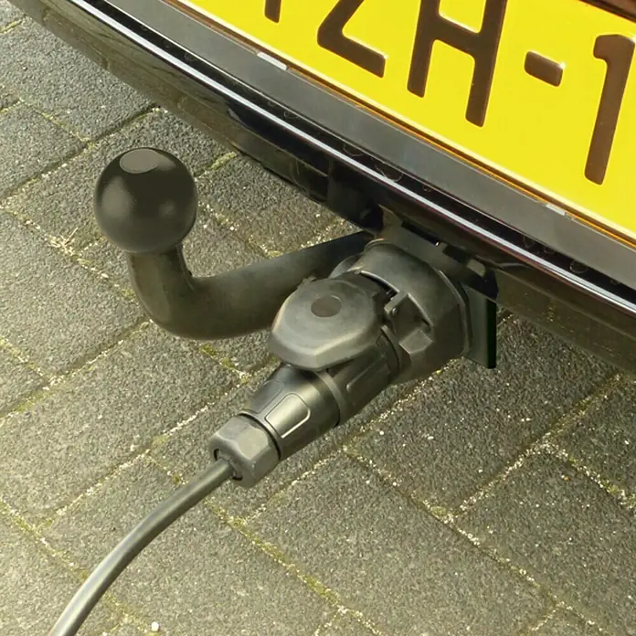 Carpoint Stekkerdoos 13-polig Jäger - 13-polig, 12 V - Toepassingsvoorbeeld
