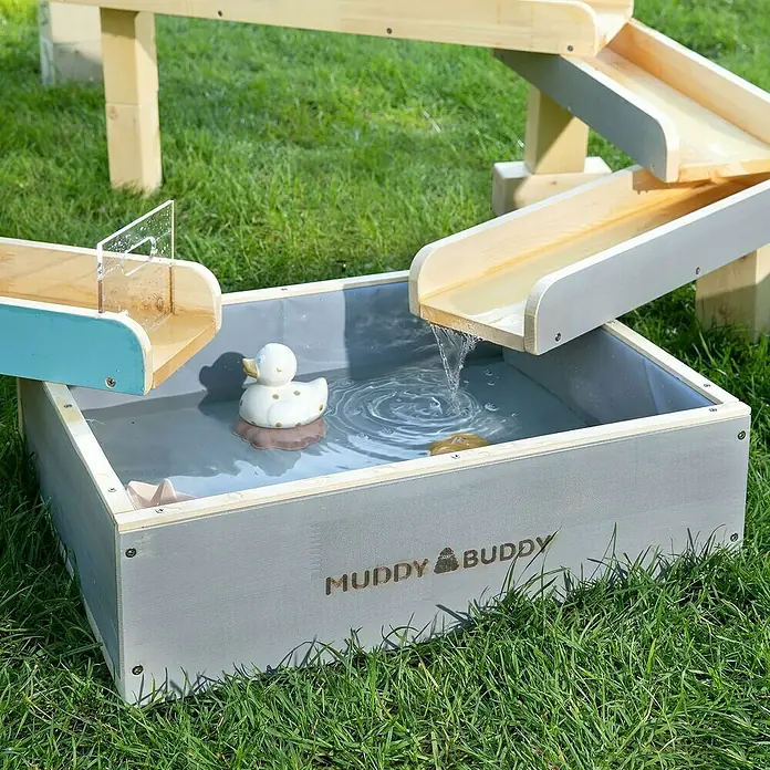Muddy Buddy Wasserbahn Aqua Traveller - Holz, Natur/Wolkengrau - Stimmungsaufnahme
