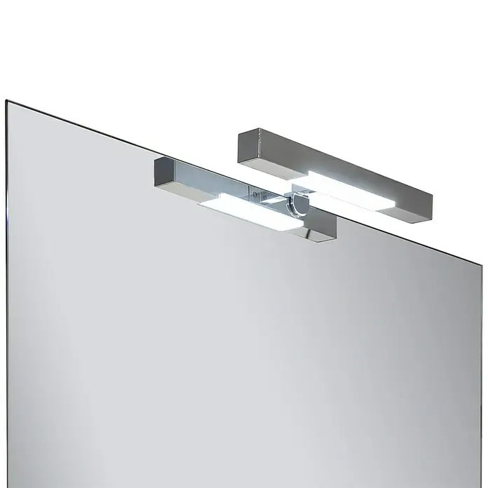 Aplique LED para espejo Nova - 10 W, Cromo, L x An x Al: 9,5 x 29,8 x 3 cm - Primer plano