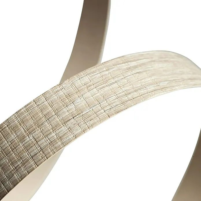 Finsa Canto de PVC Caledonian Oak - 5 m x 16 mm - Primer plano