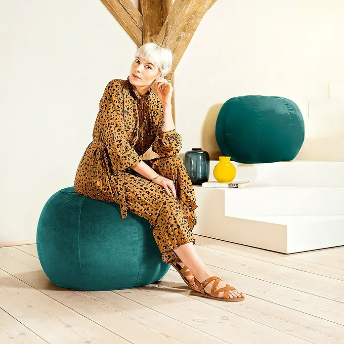 Sitting Point Sitzhocker Plump Veluto - Petrol, Ø x H: 45 x 50 cm, 100 % Polyester - Stimmungsaufnahme