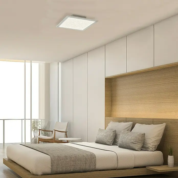 Briloner LED-Panel Sternendekor - 24 W, L x B x H: 45 x 45 x 6 cm, Weiß, Warmweiß - Stimmungsaufnahme