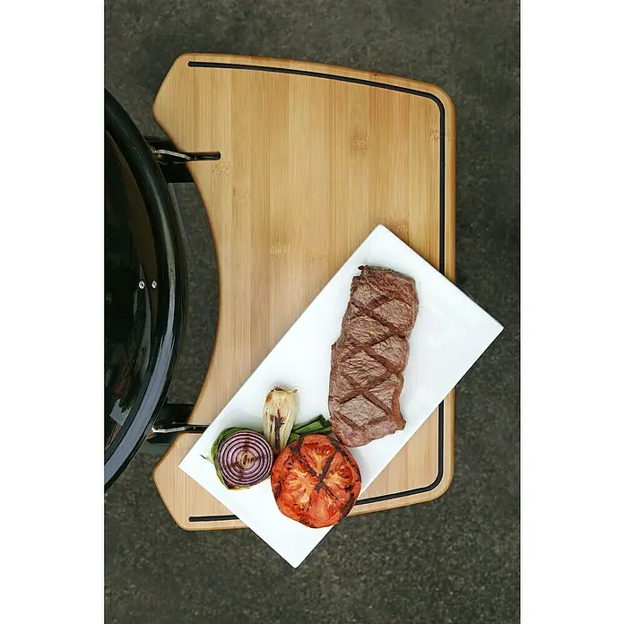 Outdoorchef Seitentisch Bambus 480 - Bambus, Passend für: Outdoorchef Kugelgrills  Ø 48 cm - Detailaufnahme