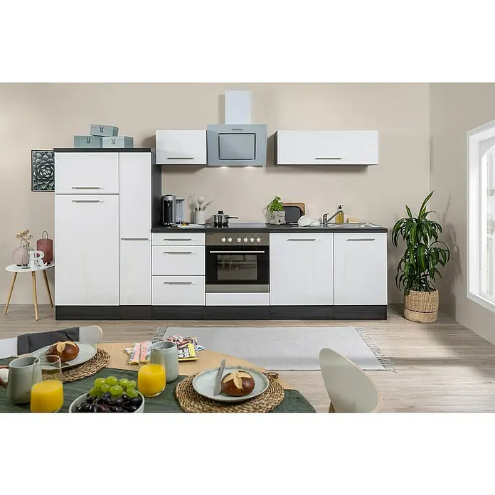 Respekta Premium Küchenzeile RP310EWCBO - Breite: 310 cm, Mit Elektrogeräten, Weiß Hochglanz - Stimmungsaufnahme