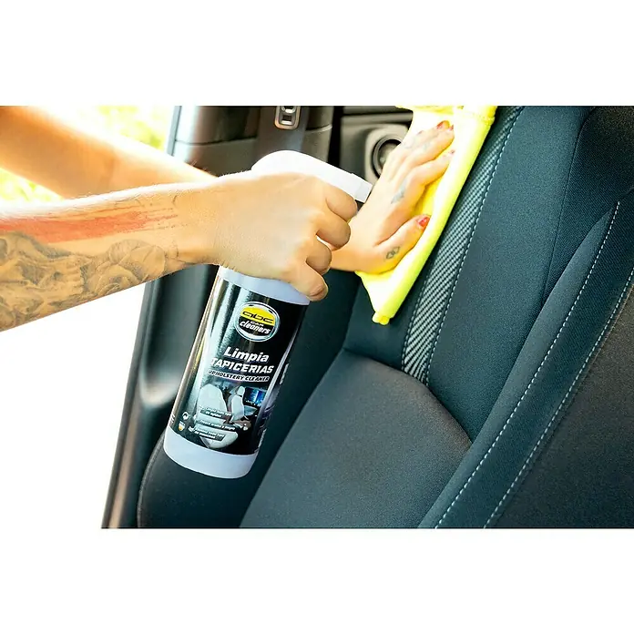 Limpiador para tapicería MOT50003 - 500 ml - Producto en uso