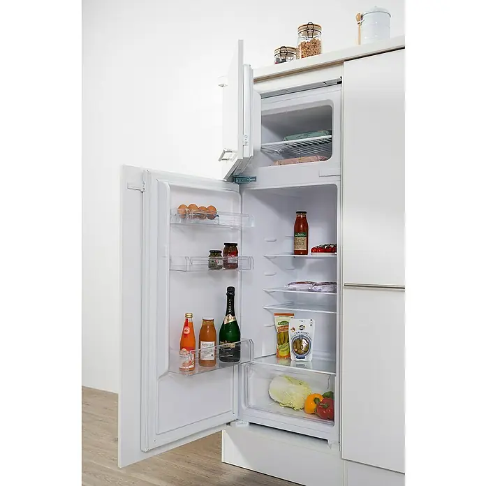 Respekta Premium Küchenzeile RP310WSCBO - Breite: 310 cm, Mit Elektrogeräten, Schwarz Hochglanz - Stimmungsaufnahme