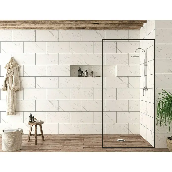 Wandfliese Marmi Calacata - 30 x 60 cm, Weiß, Matt - Stimmungsaufnahme