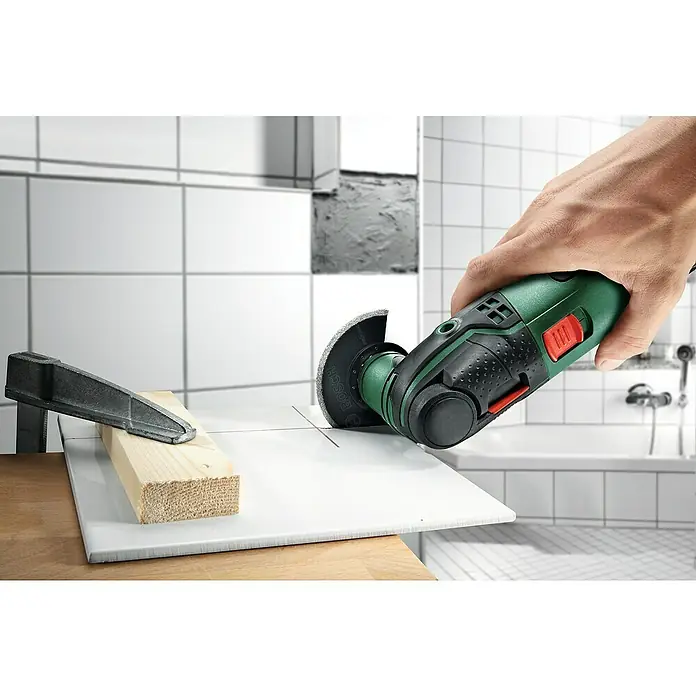 Bosch 18 V Power for All Akku-Multifunktionswerkzeug Advanced Multi 18 - 18 V, 1 Akku, 2,5 Ah, Leerlaufdrehzahl: 10.000 U/min - 20.000 U/min - Anwendungsbeispiel