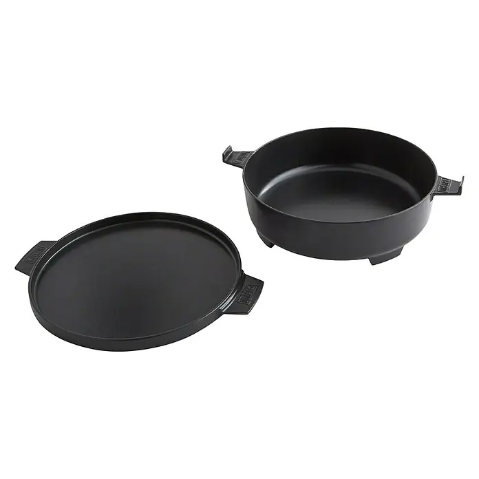 Weber Dutch Oven 2in1 - Gusseisen, Fassungsvermögen: 6,8 l - Diagonale Ansicht