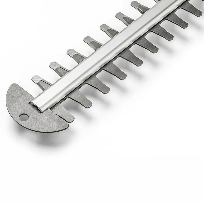 Stiga Akku-Heckenschere SHT 500 AE - 48 V, Li-Ionen, Ohne Akku, Schnittlänge: 51 cm - Detailaufnahme