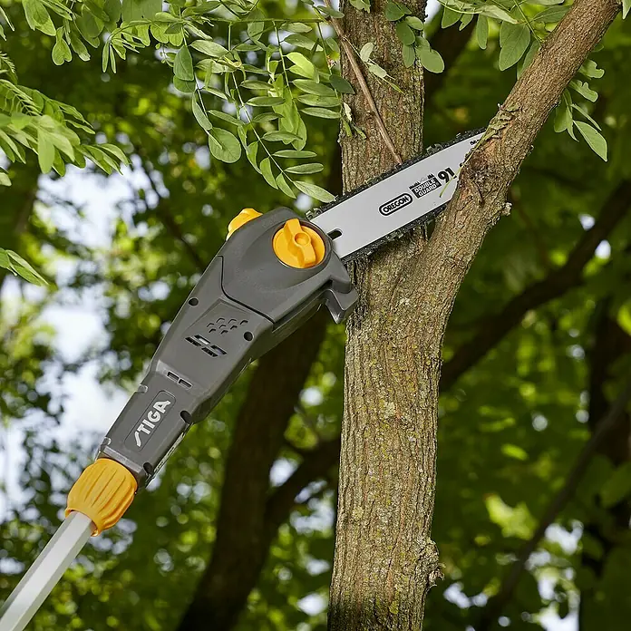 Stiga Accu multitool SMT 500 AE - 48 V, Li-ion, Excl. accu - Toepassingsvoorbeeld