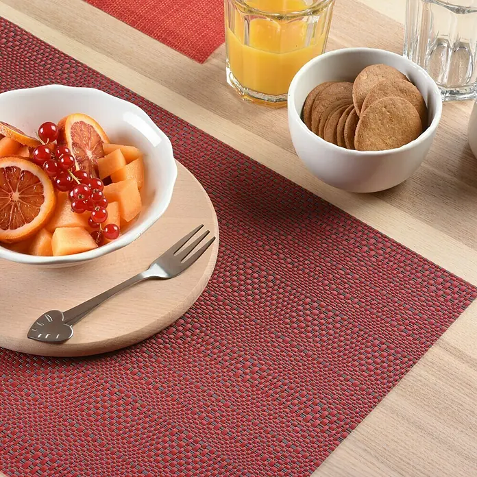 Vénilia Tisch-Set Gewebt - Kirschrot, L x B: 45 x 30 cm, Kunststoff - Anwendungsbeispiel