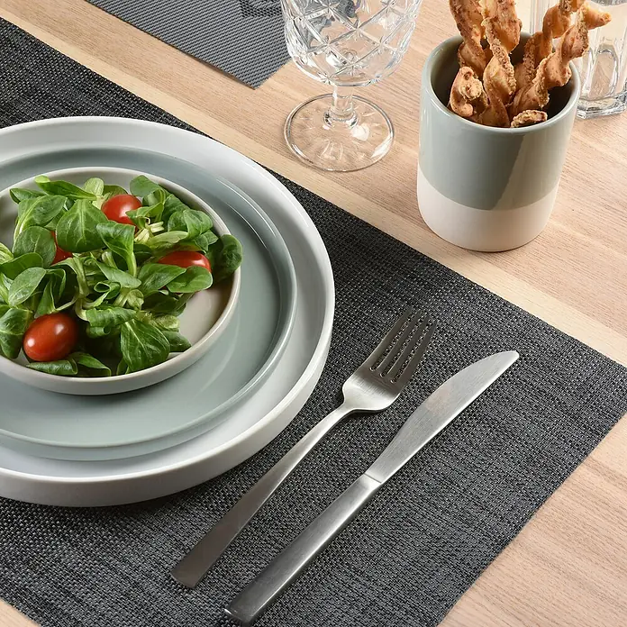 Vénilia Tisch-Set Gewebt - Anthrazit, L x B: 45 x 30 cm, Kunststoff - Anwendungsbeispiel