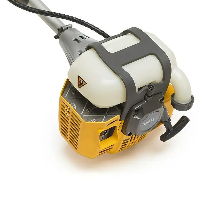 Stiga Benzine Motorzeis SBC 252 D - 1,55 kW, Snijbreedte: 45 cm draad/25,5 cm mes - Close-up