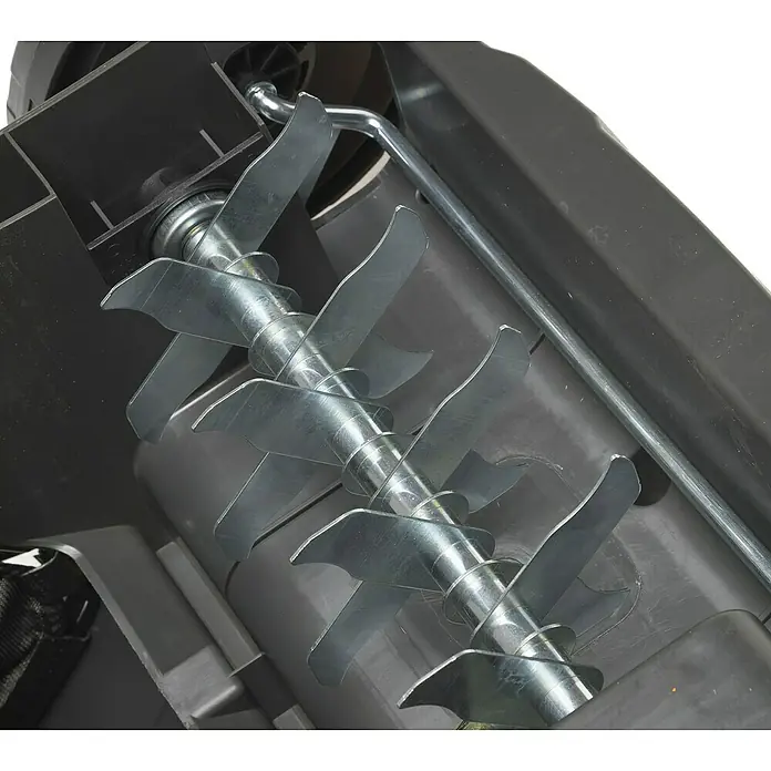 Stiga Elektrische verticuteermachine - 1.300 W, Werkbreedte: 32 cm - Close-up