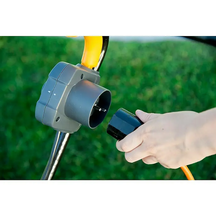 Stiga Elektrische verticuteermachine - 1.300 W, Werkbreedte: 32 cm - Close-up