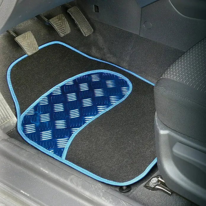 Carpoint Set automatten Sportivo Blauw - Materiaal: Polyester, Kleur: Zwart/Blauw, Inhoud: 4-delig - Close-up