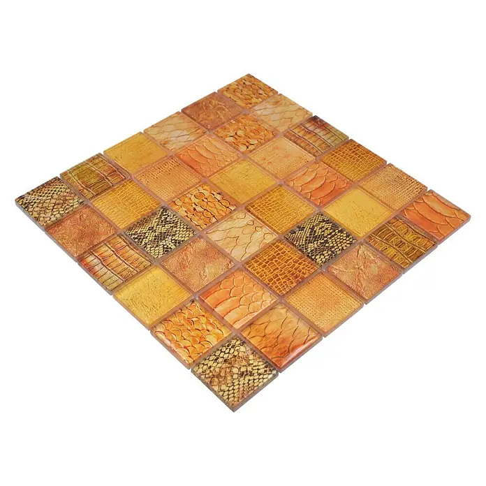 Mosaikfliese Wildlife - 29,8 x 29,8 cm, Orange, Glänzend - Diagonale Ansicht