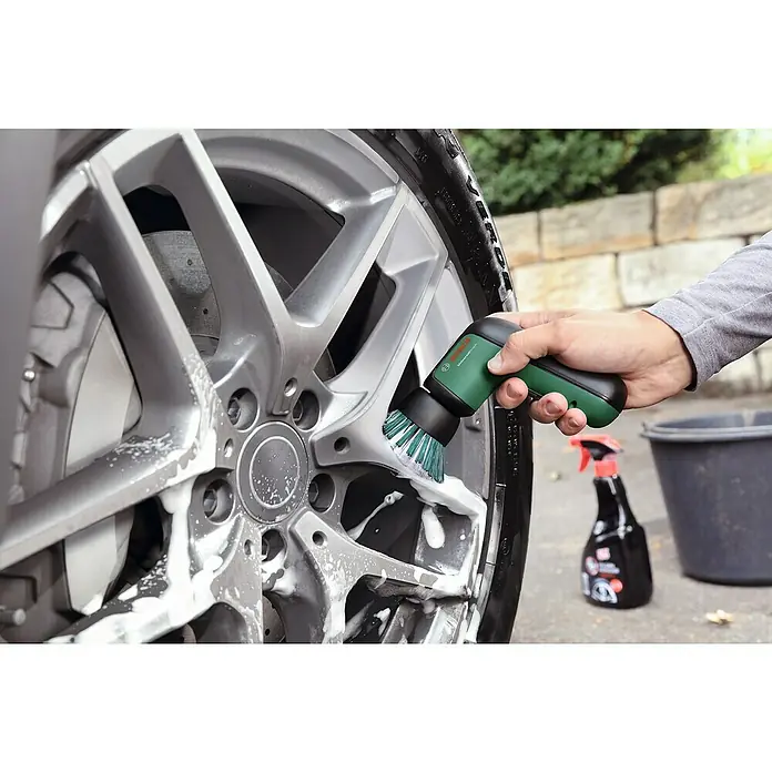 Bosch Akumulatorska četka za čišćenje - 3,6 V, 1,5 Ah - Proizvod u upotrebi