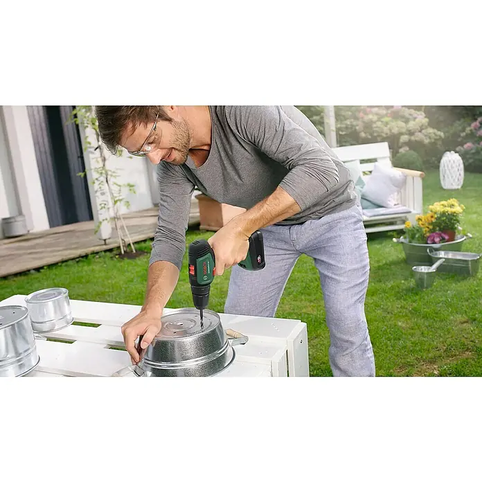 Bosch 18 V Power for All Akumulatorska udarna bušilica/odvijač - 18 V, 1,5 Ah, Broj okretaja pri praznom hodu: 0 okr/min - 1.450 okr/min - Proizvod u upotrebi