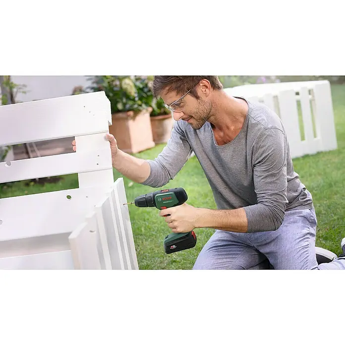 Bosch 18 V Power for All Akumulatorska udarna bušilica/odvijač - 18 V, 1,5 Ah, Broj okretaja pri praznom hodu: 0 okr/min - 1.450 okr/min - Proizvod u upotrebi